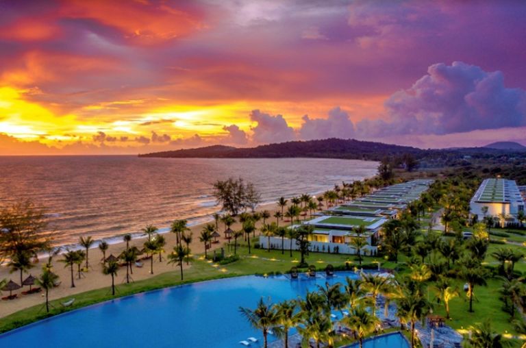 Movenpick Resort Waverly Phú Quốc. 