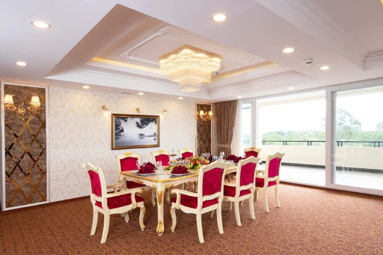 Phòng President Suite