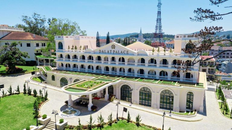 Khách sạn Đà Lạt Palace. 