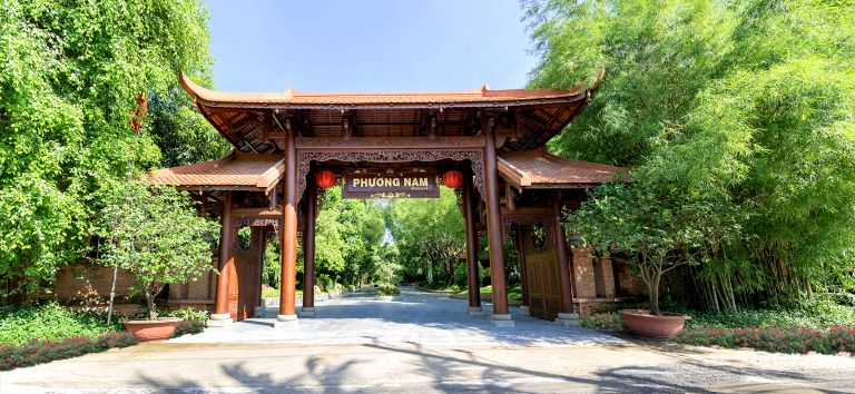 Phương Nam Resort Bình Dương