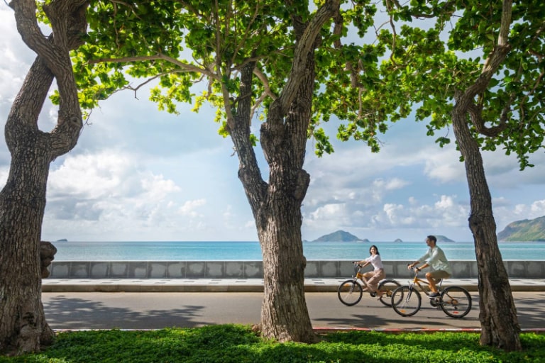 Hoạt động đạp xe quanh resort 5 sao Côn Đảo