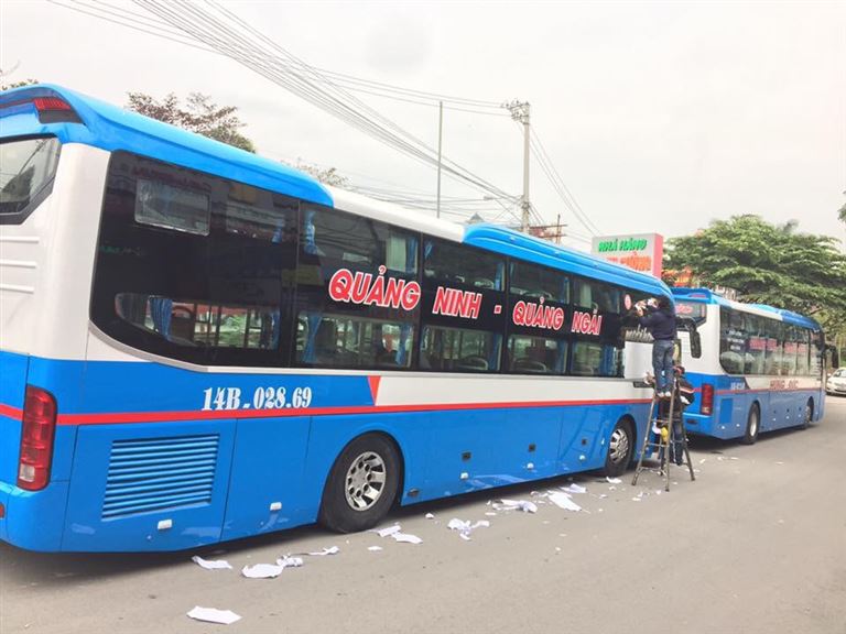 Nhà xe Hùng Đức cam kết "đi đúng bến - đến đúng giờ", lái xe an toàn nên du khách có thể hoàn toàn yên tâm sử dụng dịch vụ.