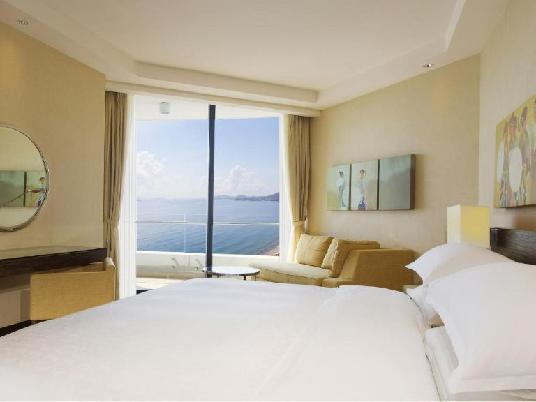 Khách Sạn Sheraton Nha Trang