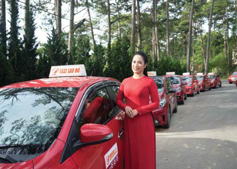 Xe taxi Sao Đỏ sân bay Đà Lạt - Nội thành