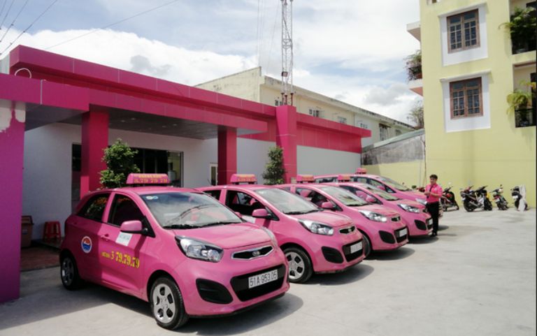 xe taxi sân bay cần thơ hoàng anh