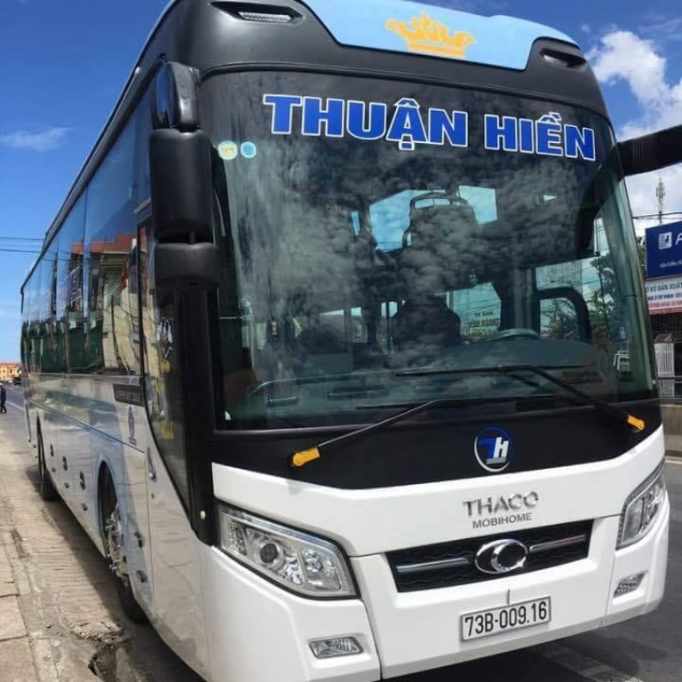 Xe khách Thuận Hiền