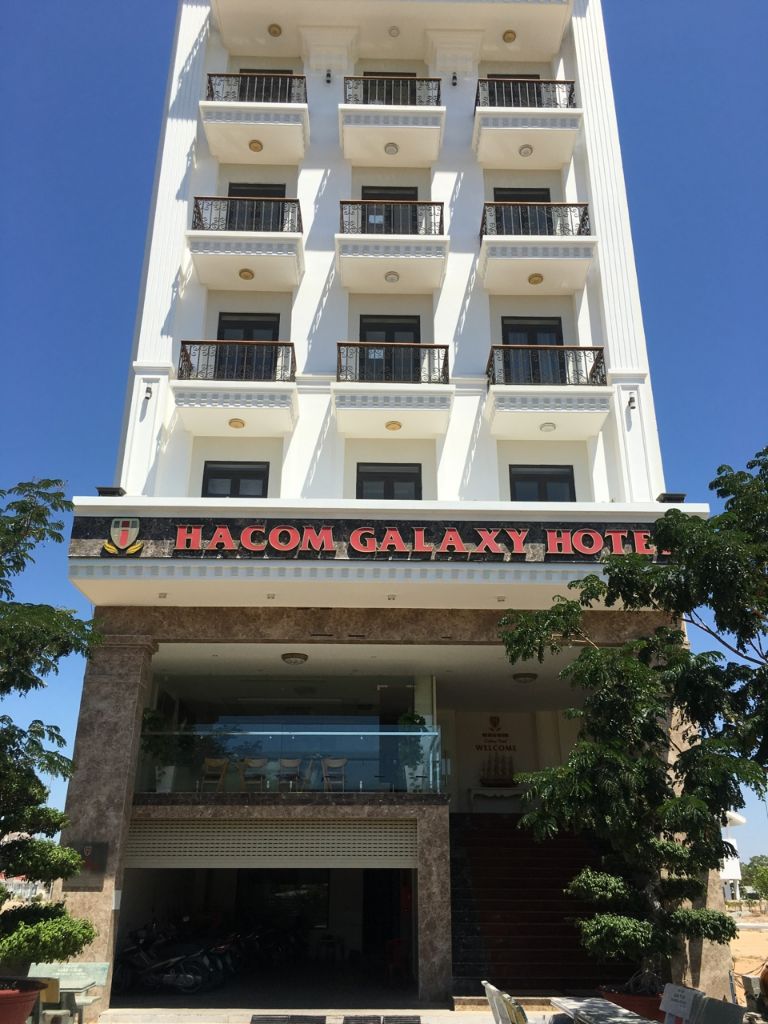 Hacom Galaxy Hotel. 