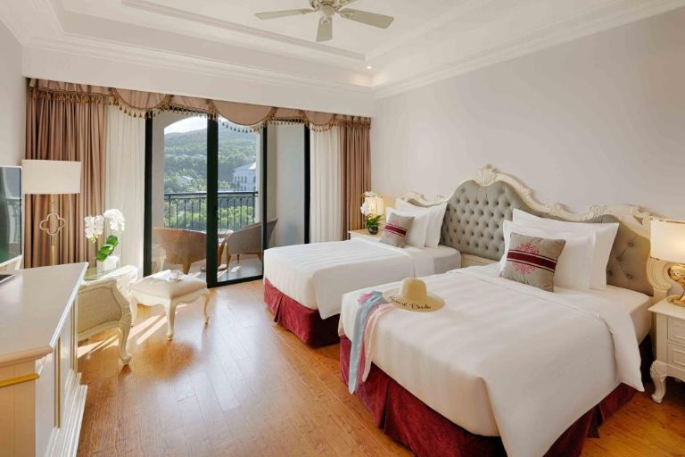 Vinpearl Discovery Sealink Nha Trang