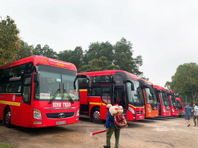 Xe cũng được phun khử khuẩn Nano Bạc để đảm bảo an toàn cho hành khách trong tình hình dịch bệnh căng thẳng 