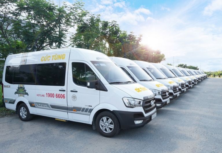 Xe Linousine Cúc Tùng xe limousine nha trang đà lạt