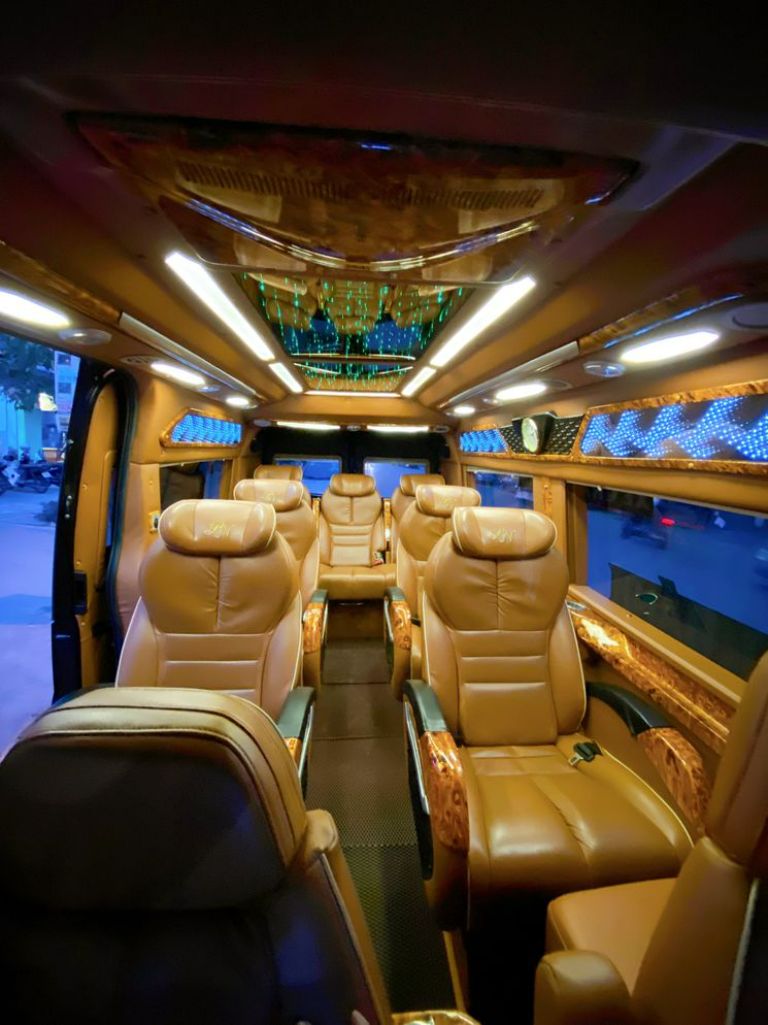 Xe limousine Hải Phòng Thanh Hóa. 