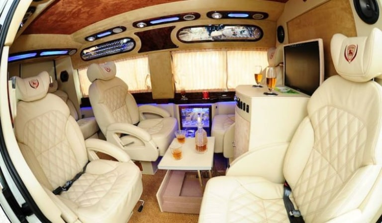 Xe Limousine Hải Phòng Móng Cái