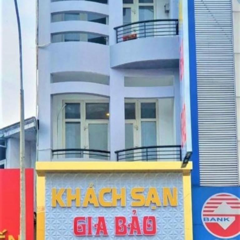 Gia Bảo Hotel