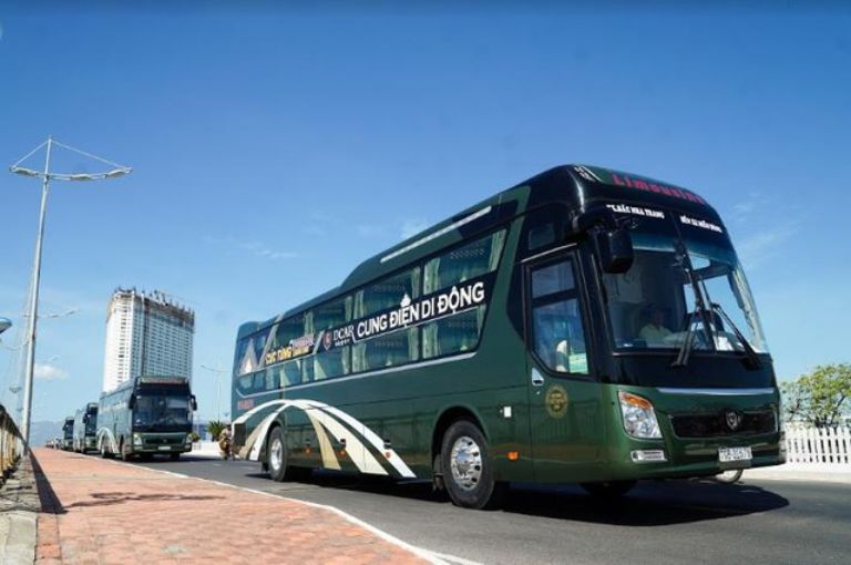 Xe Limousine Cúc Tùng Nha Trang Buôn Ma Thuột