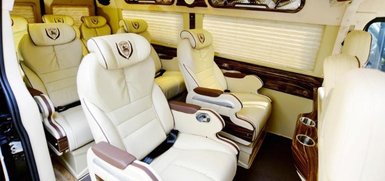 Xe Limousine Đức Lộc 