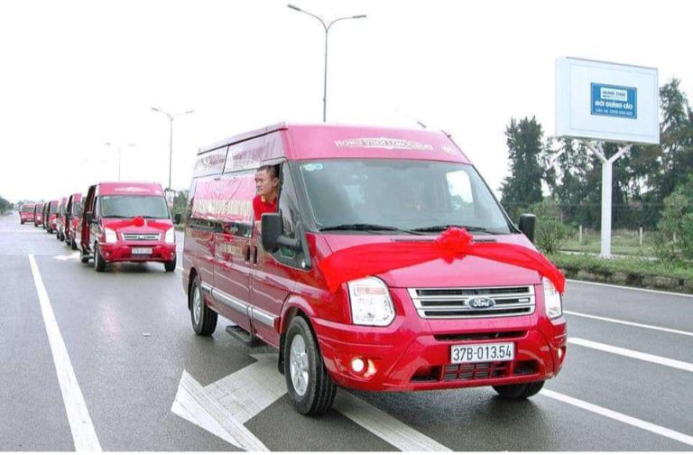 Nhà xe Hà Vy là đơn vị được đánh giá rất cao trên các bảng xếp hạng xe limousine Thanh Hóa Phú Thọ uy tín vì mang đến nhiều chuyến đi chất lượng.
