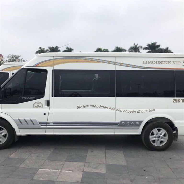 Du khách hoàn toàn hài lòng với dịch vụ tiện ích mà hãng xe Vĩnh Thịnh limousine mang lại trong các chuyến đi. 