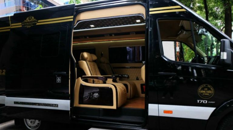 Cơ sở xe limousine Quảng Ninh Bắc Ninh này còn có dịch vụ cung cấp bữa phụ cho khách hàng ở giữa hành trình