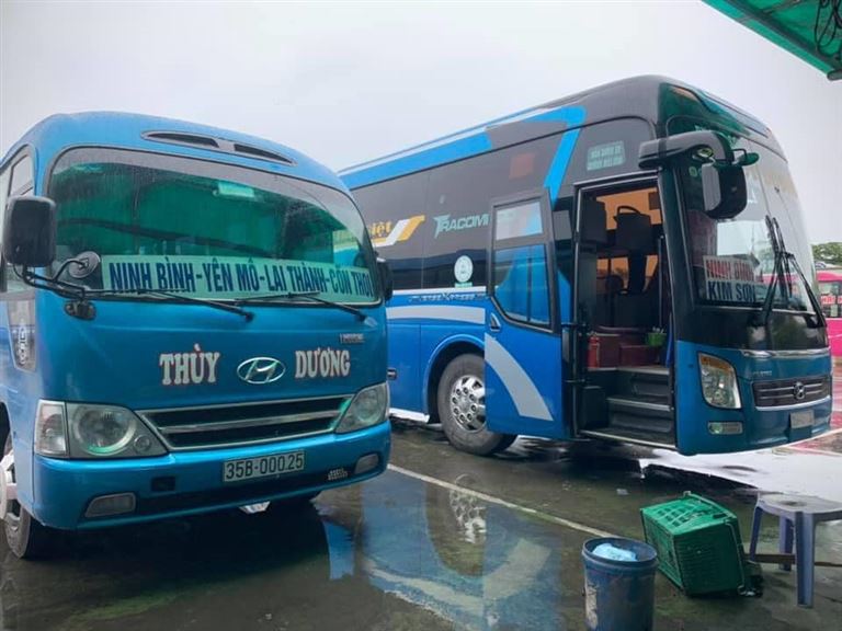 Xe khách Thuỳ Dương cung cấp nhiều chuyến xe dọc tuyến đường Hà Nội - Ninh Bình - Hải Dương với dàn xe khách cực kỳ chất lượng. 