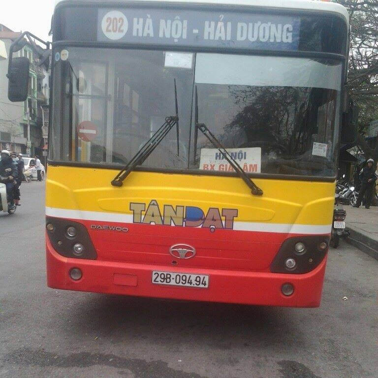 xe bus tuyến 202 Hà Nội - Hải Dương