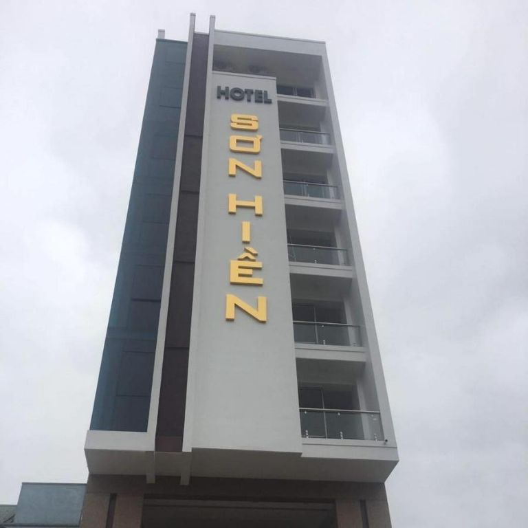 Sơn Hiền Hotel