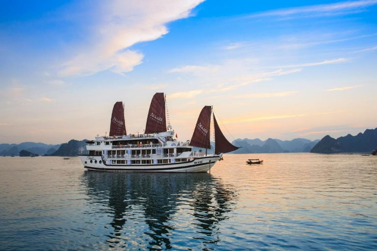 Halong Aclass Stellar Cruise 