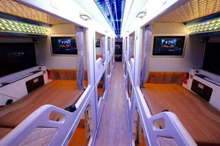 Xe limousine Sài Gòn Quảng Bình