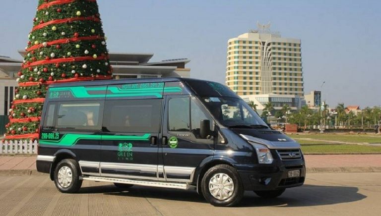 Xe limousine Hà Nội Vĩnh Phúc. 