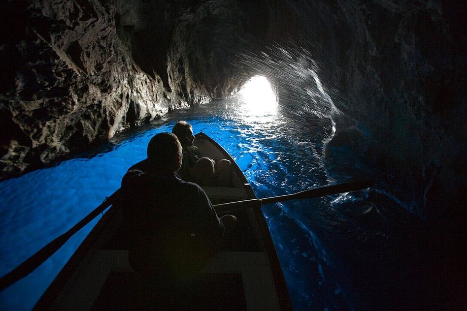 Blue-Grotto-ivivu-4