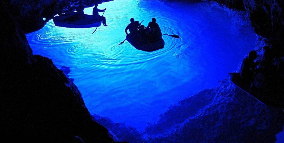 Blue-Grotto-ivivu-1