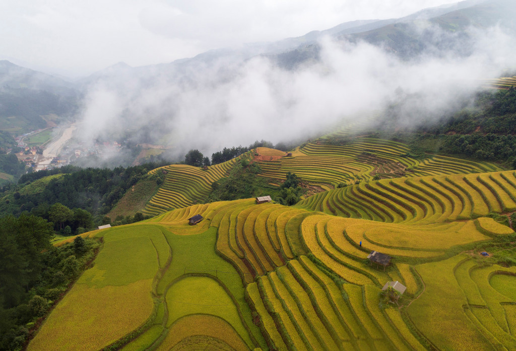 Những khung cảnh tuyệt đẹp chỉ có thể nhìn thấy từ trên cao. Ảnh: baoquangninh