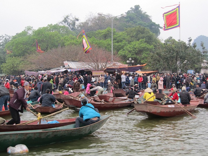 kinh nghiem di chua huong tu tuc bang xe may