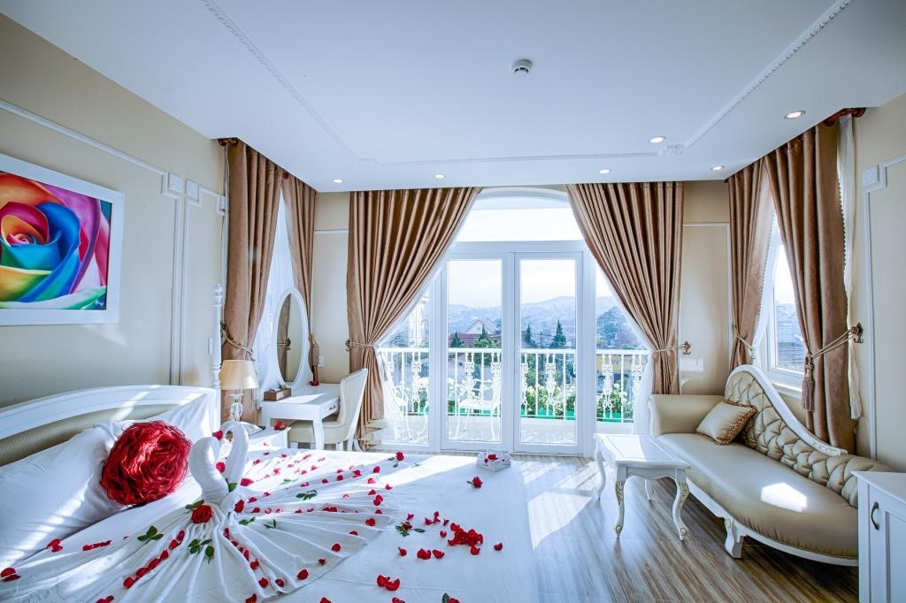 30 Resort Đà Lạt đẹp, giá rẻ, gần trung tâm, chợ, hồ tuyền lâm 3-4-5 sao