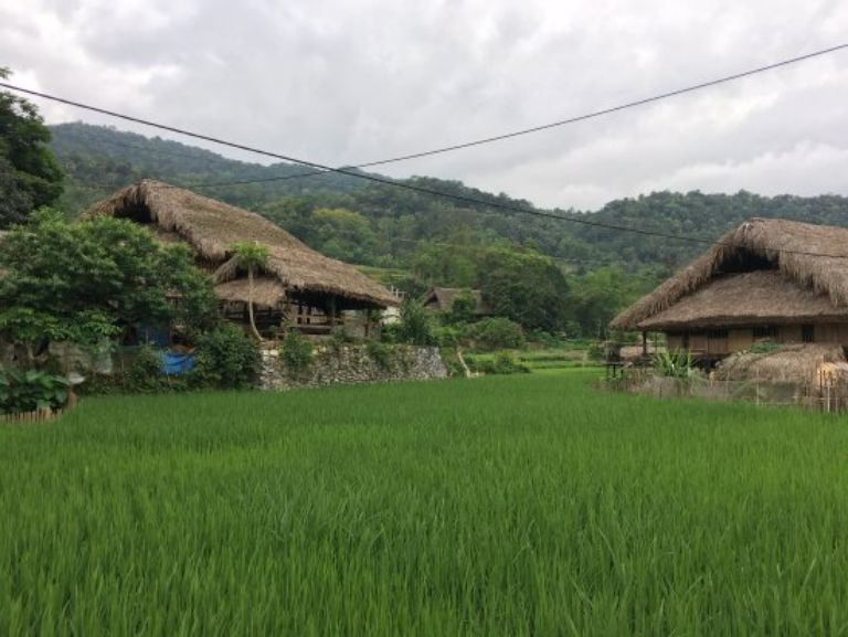 Thon Tha Tay Stilt House.